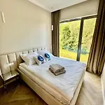 Ukiel Premium Nad Zatoka Lejlighed